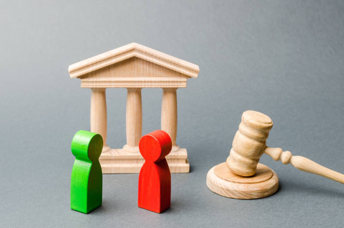 Image for Personal injury settlements vs. trials: Which is the right choice for you? post